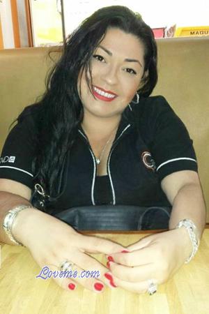 150470 - Jensy Age: 47 - Costa Rica