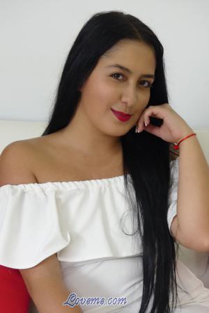 182974 - Angie Daniela Age: 28 - Colombia