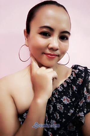 197166 - Puntipha (Karn) Age: 56 - Thailand