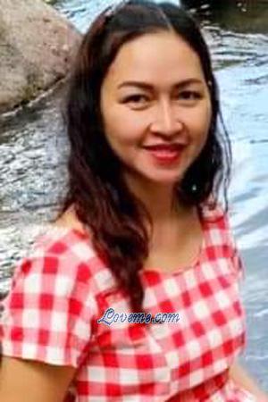 Ladies of Samutprakarn