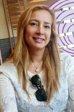 201721 - Martha Age: 57 - Spain