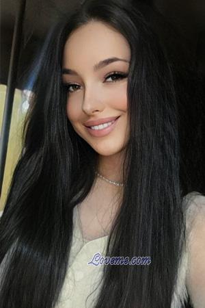 214823 - Ilona Age: 19 - Ukraine