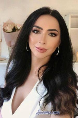 Ladies of Krivoy Rog